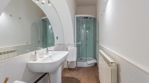 Plum Guide - The Elders image 16