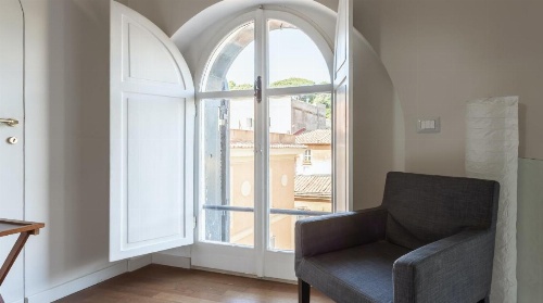 Plum Guide - The Elders image 19