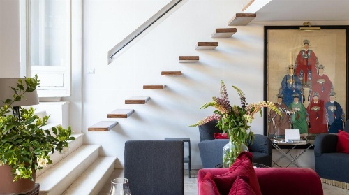 Plum Guide - The Elders image 26